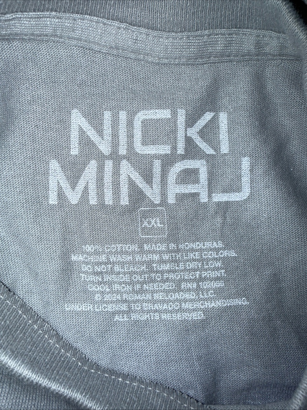 Officially Licensed Nicki Minaj Tour Loader T-Shirt Pink Friday 2 World Size XXL - Picture 3 of 4